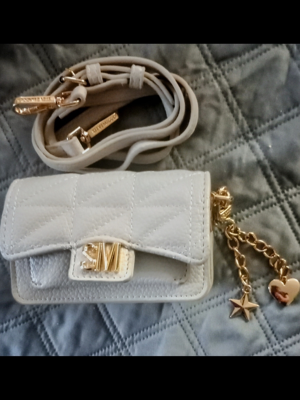 Steve Madden White Quilted Mini Crossbody with Gold Charm Chain - Picture 2 of 10